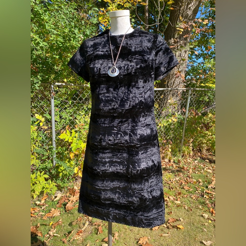 1960’s FAUX FUR MINI DRESS Black Vintage Stacy Ames Go Go Mod MCM Groovy S